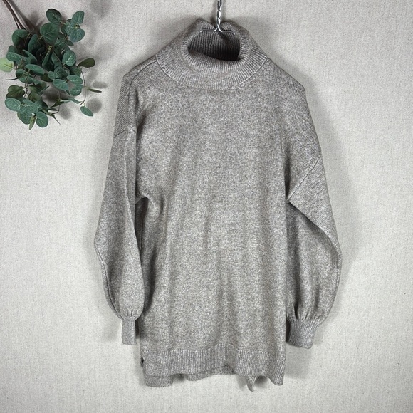 Show Me Your Mumu > Chester Turtleneck Sweater Dress Oatmeal Knit Extra Small - Picture 2 of 13